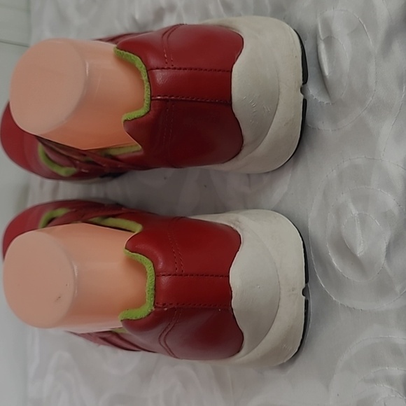 EARTH Red Leather Mary Jane Slip On Comfort Walking Double Strap Flats Size 10 - Picture 8 of 12